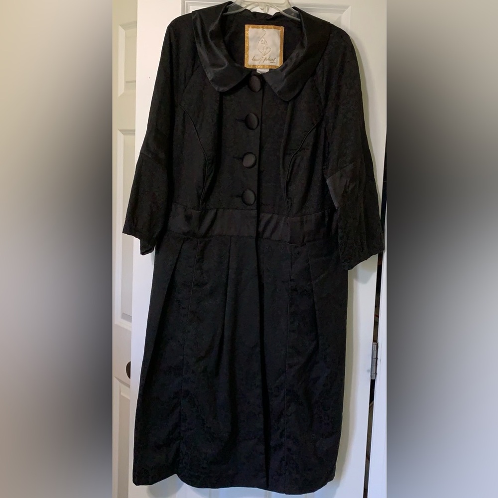 VTG Trench Duster Black Brocade Print Coat 90s Y2K Wrap Layer Goth